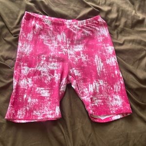 Pink and white print biker shorts